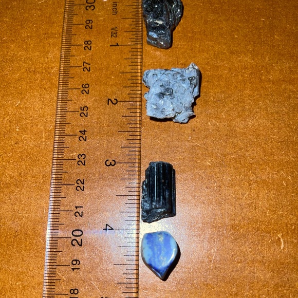 Mini Mineral Lot - Picture 8 of 12